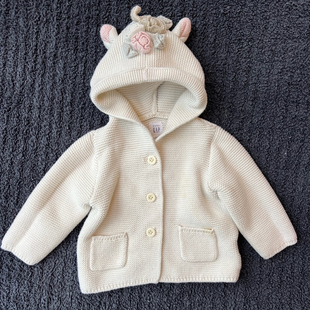 Gap Unicorn Sweater Cardigan 6-12 month
